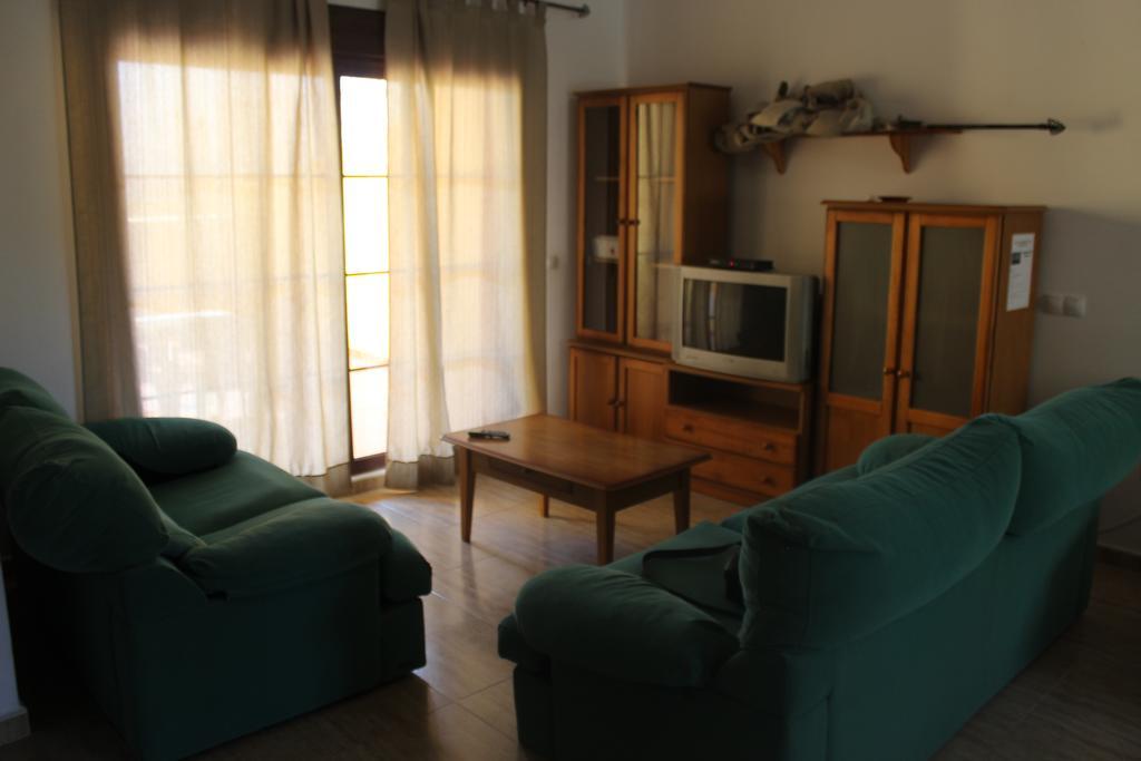 Apartamentos Turisticos Edificio Del Pino Сорбас Экстерьер фото